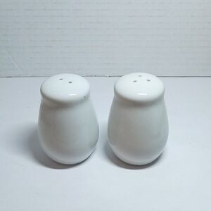 Vintage Ceramic Cream Color Plain Salt and Pepper Shakers